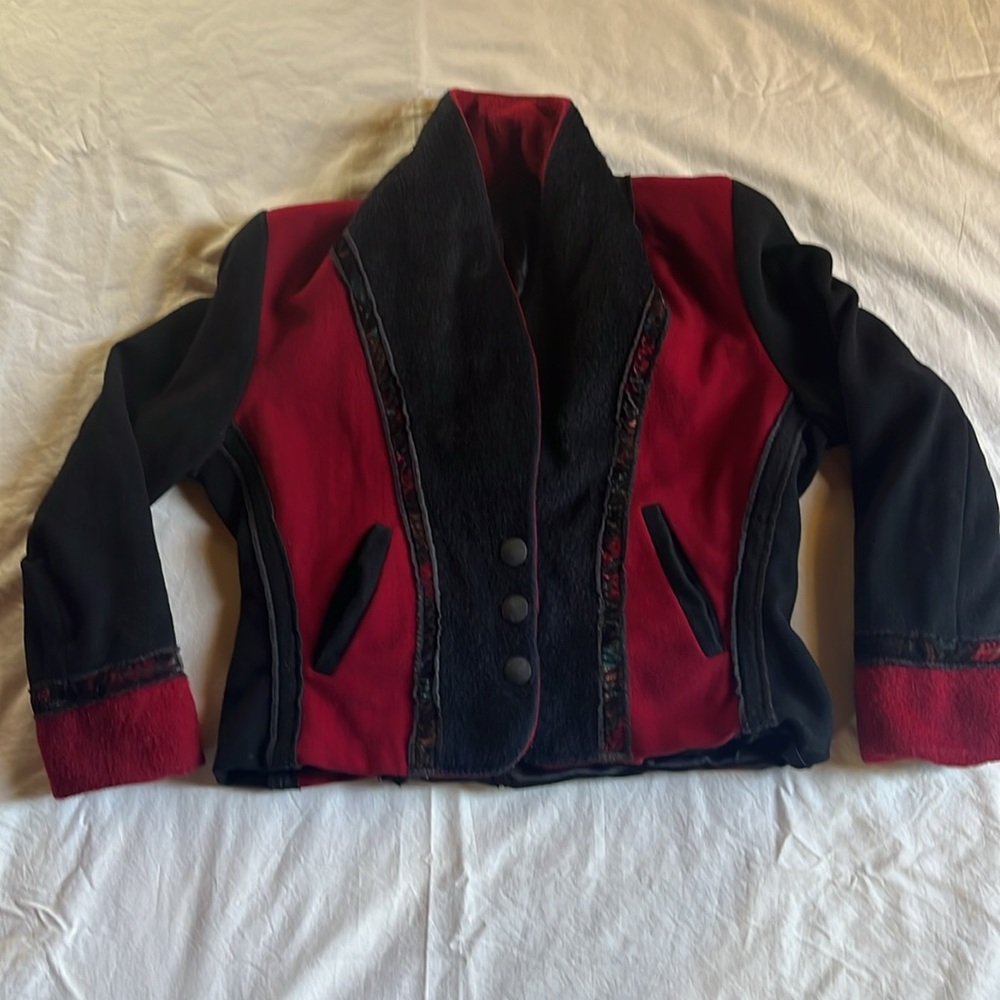 Gorgeous Vintage Coloratura Western Jacket Red Black Warm Small to Medium - Picture 2 of 16